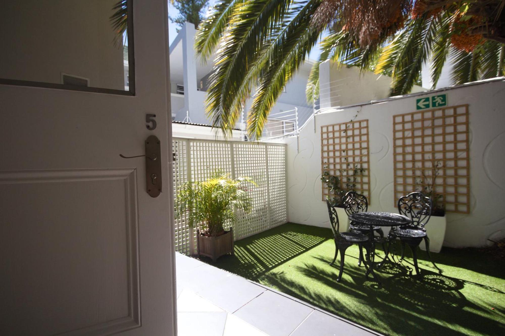 Three Boutique Hotel Cape Town Exterior photo